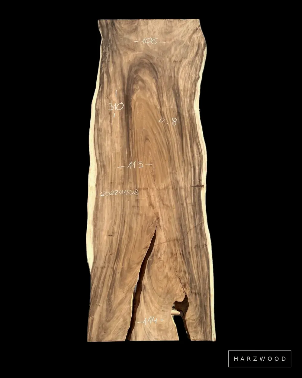 Suar-Bohle H-3055 von oben, mit Kreidemaßen und Einschnittdatum